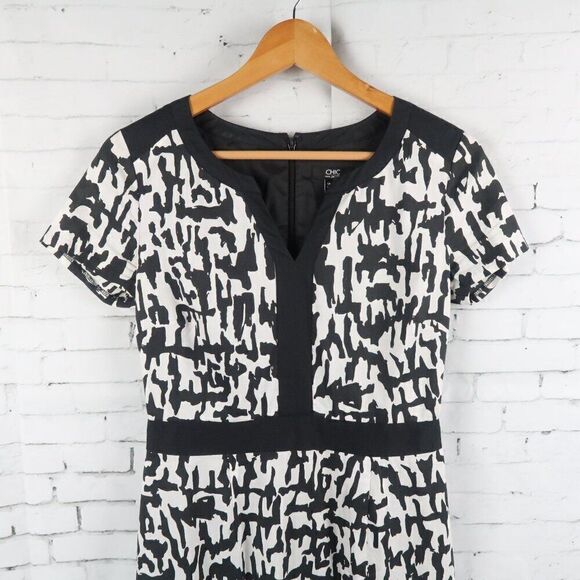 CHIC BY JACOB BLACK & WHITE DESIGN SHORT SLEEVE V NECK MIDI DRESS SIZE XS - Picture 4 of 9